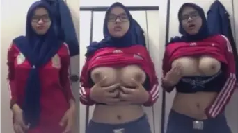 Mahasiswi Kasih Pap Toket Buat Pacar Video by xHamster Mahasiswi Kasih Pap Toket Buat Pacar Video by xHamster