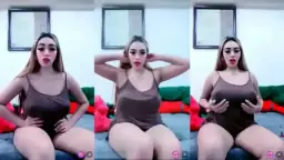 Icha Ayu Toge Montok Semok Binal Video by Kompoz