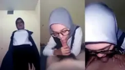 Kena Sepong Tante Hijab di Hotel Video by PornTrex Kena Sepong Tante Hijab di Hotel Video by PornTrex