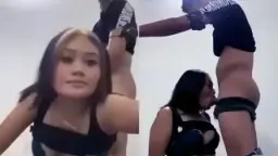 Main Dengan Sepupu Di Lantai Atas Video by SangeLink