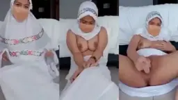 Maelaela Mukena Toge Colmek Pakai Dildo Video by PlayBokep Maelaela Mukena Toge Colmek Pakai Dildo Video by PlayBokep