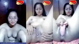 Belajar Omek Dildo Klarisa Coba Squirt Video by simontok Belajar Omek Dildo Klarisa Coba Squirt Video by simontok