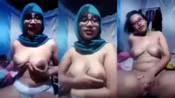 Tante Cita Semok Montok Hijab Video by Beeg