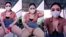 Ravicha Colmek Bergetar di Tempat Umum Video by simontok Ravicha Colmek Bergetar di Tempat Umum Video by simontok