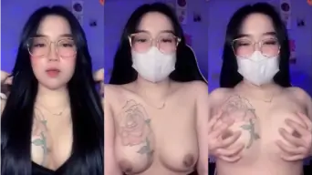Vira Cewek Bertato Remas Susu Gedemya Video by BebasIndo Vira Cewek Bertato Remas Susu Gedemya Video by BebasIndo
