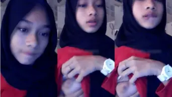 ABG Hijab Sange Show Uting OmeTV Video by PornTrex