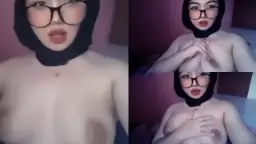 Jilbab Cantik Toket Gede Video by SangeLink