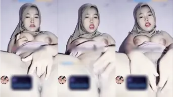 Ziijus4u Hijab Colmek Expresi Muka Menggoda Video by xVideos Ziijus4u Hijab Colmek Expresi Muka Menggoda Video by xVideos