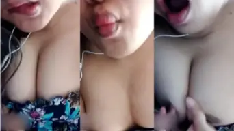 Godain Gadis Montok Tobrut di OmeTV Video by Kompoz