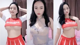 Kay Pake Baju Cheerleader Spill Tetek Video by Eporner