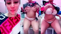 Tante Bunga Mendesah Remas Tobrut Video by PornHub Tante Bunga Mendesah Remas Tobrut Video by PornHub