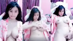Host Cantik imut Live Telanjang Kangen Gak Video by Kompoz