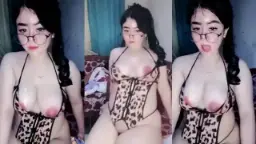 Kitty Puting Mancung Video by Indo18 Kitty Puting Mancung Video by Indo18