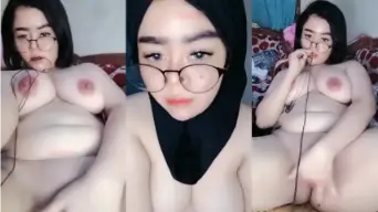 Hijab Tante Toge Video 03 Video by PornOne